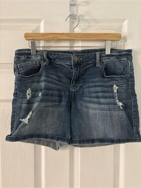 Distressed Denim Shorts Dark Wash Cuffed Hem Size 31